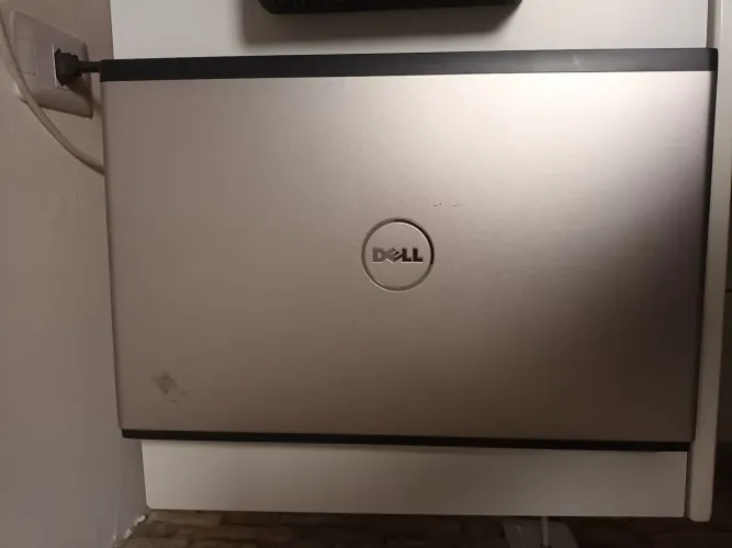 Notebook Dell Vostro retirar peças ou consertar