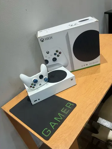 XBOX Series S 512GB + Controle Original Aceito Troca por PC