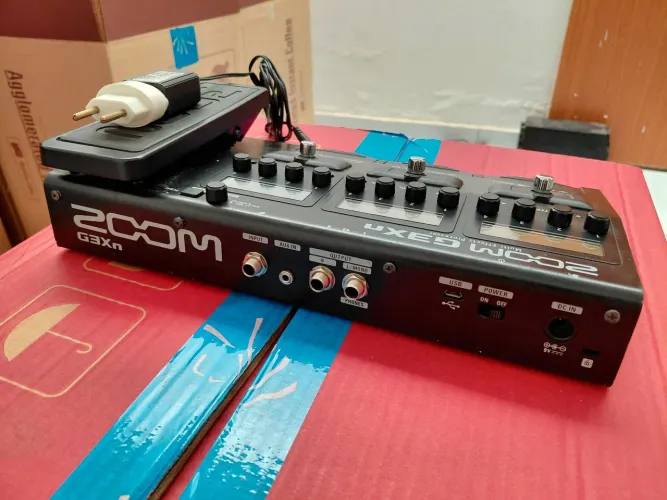 Pedaleira Zoom G3Xn