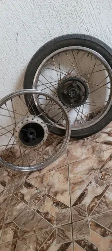 Rodas raiadas aro 18