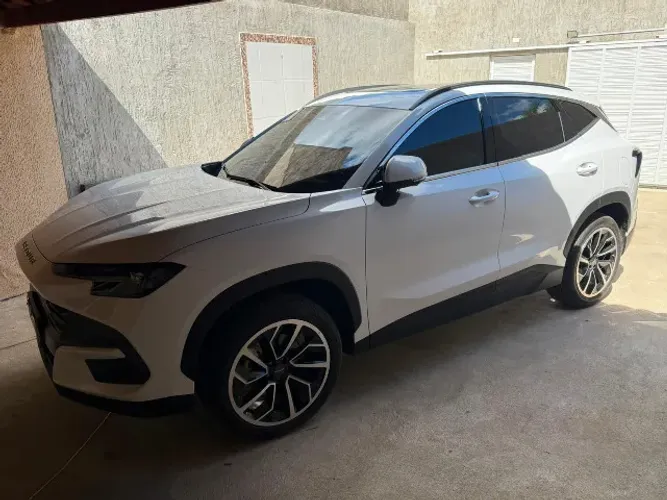 Jetour S06 Premium 2027