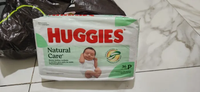 VENDO FRALDA HUGGIES PREMIUM NATURAL CARE P - 36 UNIDADES