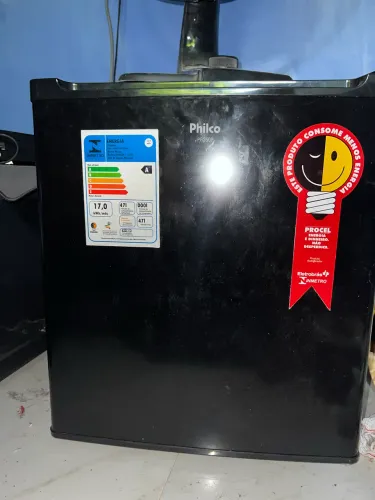 Vende-se frigobar