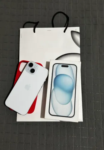 iPhone 15