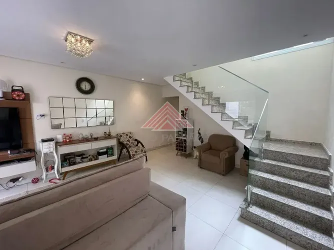 Sobrado com 3 dormitórios à venda, 255 m² por R$ 750.000,00 - Vila Emílio - Mauá/SP