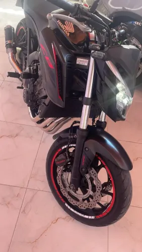 Cb 650f ano 2019 único dono