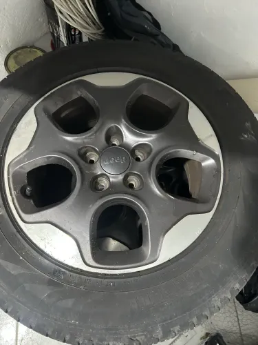 Roda Jeep renegade aro 16