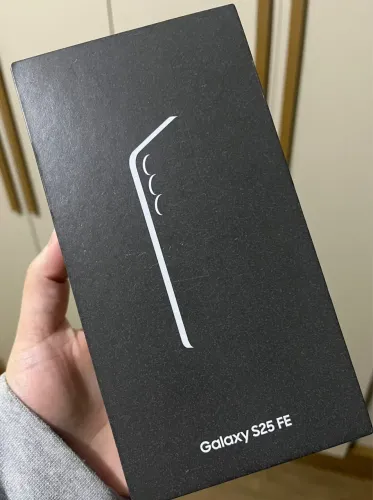 SAMSUNG S25 FE