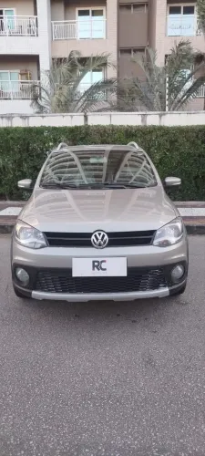 Volkswagen Crossfox 1.6 MI Total Flex 8V 5P 2013