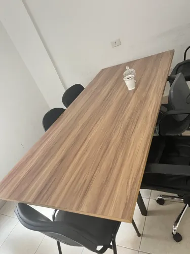 Mesa para reunião