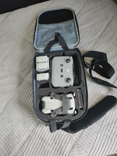 Vendo dronedji mini 4 pro combo completo+bateria plus  aceito ofertas.