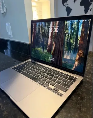 Macbook