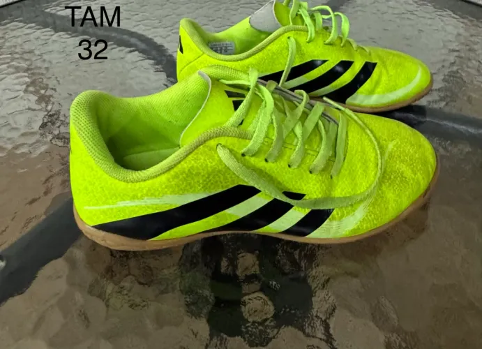 Chuteira futsal infantil tamanho 32