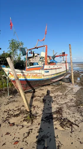 Vende-se Barco de Pesca