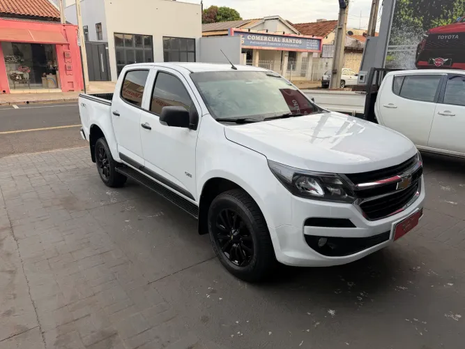 Chevrolet S10 Pick-up LS 2.8 TDI 4X4 CD Dies. Mec. 2018