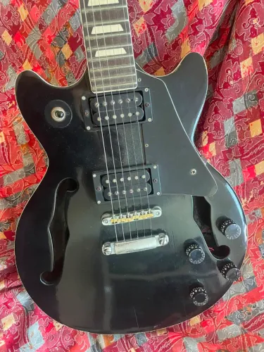 Guitarra Golden Semi acústica GSH560 preta + bag