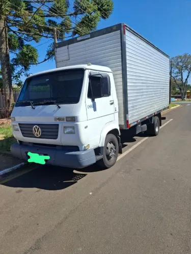 VW 8-120