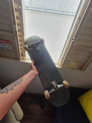Skate shape de maple! Praticamente novo! pouco usado