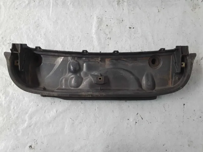Capa Entrada De Ar Bmw 320i E46 1999 A 2006 8370066