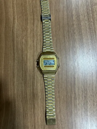 Relógio Casio A168 - Vintage