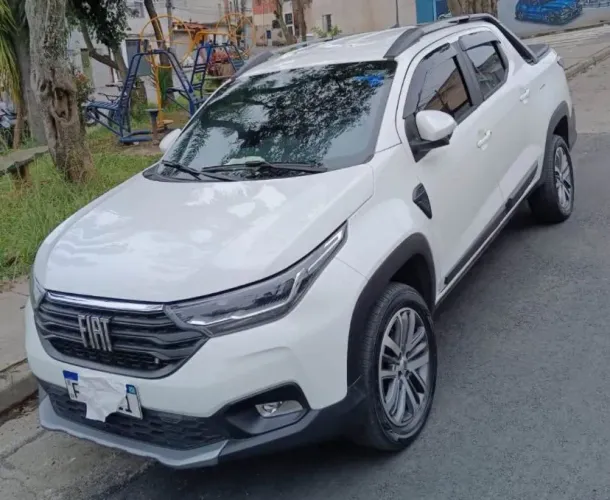 Fiat Strada Volcano 1.3 Flex 8V CD 2023