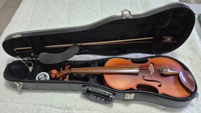 Violino Rolim 4 4 *** SEM USO *** SEMI ARTESANAL (ANO 2017)