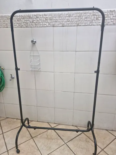ARARA PARA ROUPAS