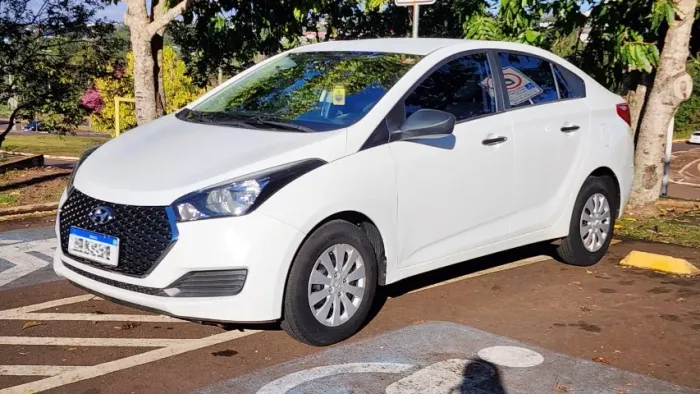Hyundai HB20S Unique 1.0 Flex 12V Mec. 2019
