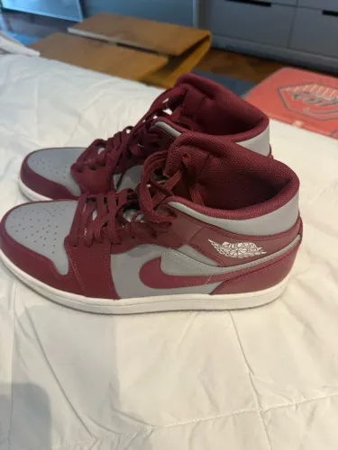 Dois tênis Nike