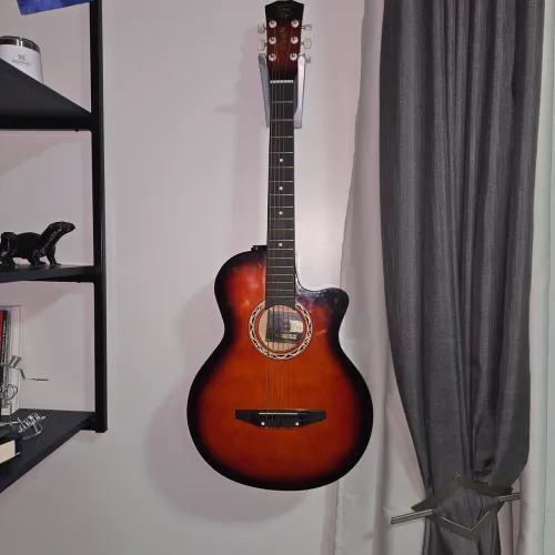 Violão usado, Jhanke