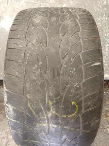 Pneu 315/30/20 toyo