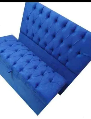 Conjunto de cabeceira e recamier 