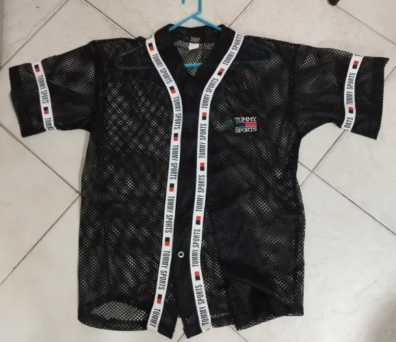 CAMISA TOMMY HILFIGER - Sport - tamanho L (large)