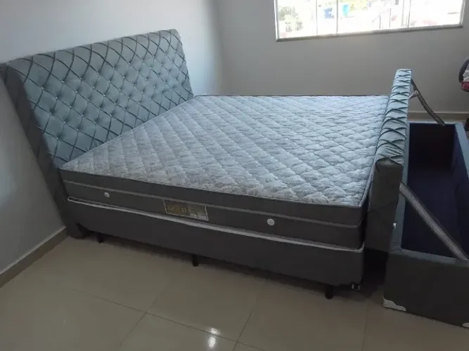 cama box bau e colchão  king size 