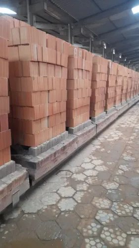 Tijolo cerâmico de alta qualidade em oferta!