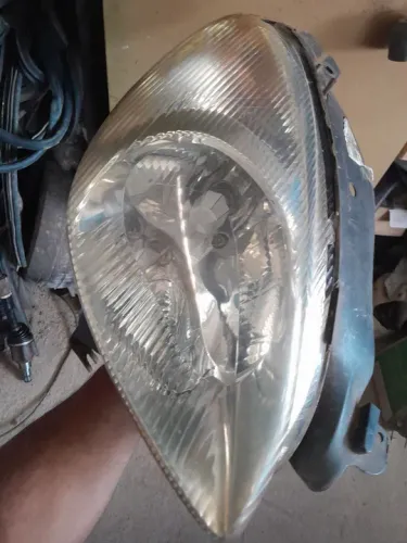Farol Citroën picasso 