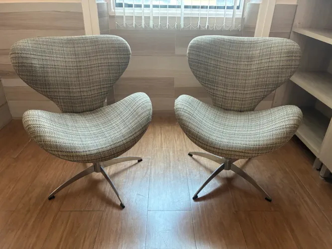 Conjunto 2 Poltronas para Consultório/Escritório Cinza