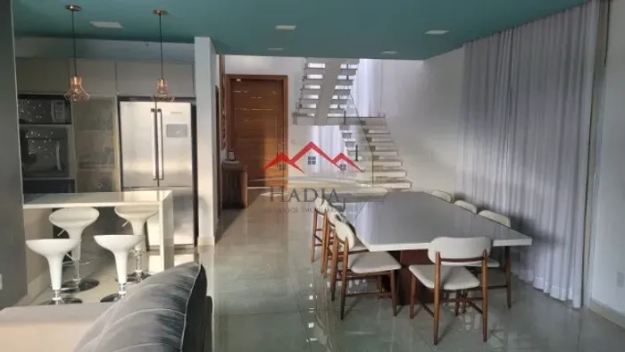 Casa a venda no Condomínio fechado Residencial dos Ipês, Engordadouro em Jundiaí-SP