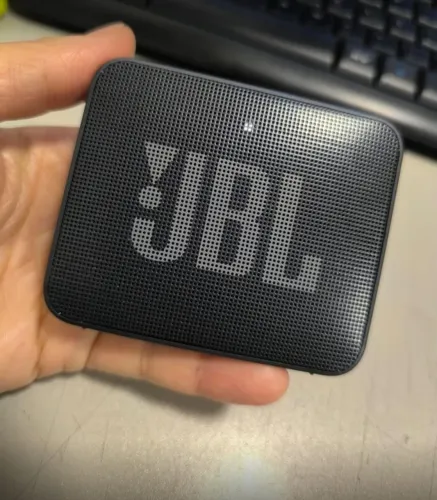 Caixinha de Som JBL GO Essential - Nova na Caixa
