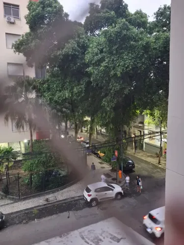 Imóvel para aluguel tem 80 metros quadrados com 2 quartos em Flamengo - Rio de Janeiro - R