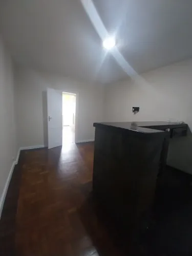 Imóvel para aluguel tem 37 metros quadrados com 1 quarto em Copacabana - Rio de Janeiro -