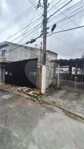 Terreno à venda em Vila maria alta - SP