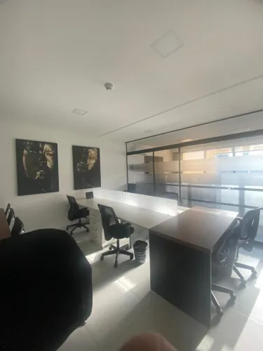 Sala Comercial Mobiliado com 70m² no Sky Business Center