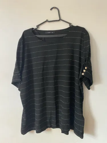 Camiseta preta GG nova 