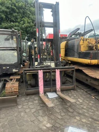 Empilhadeira Hyster H155FT - 07 TON