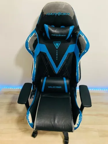 Cadeira DXRacer Valkyrie: A Melhor Estrutura do Mundo por Preço de Desapego!