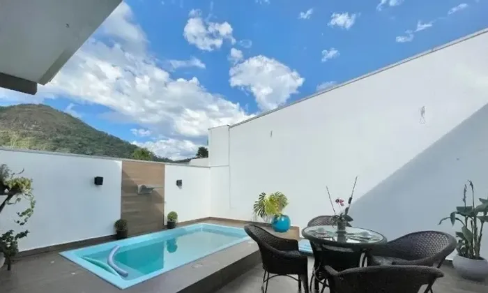 Vendo Casa em Felipe Camarão / RT46