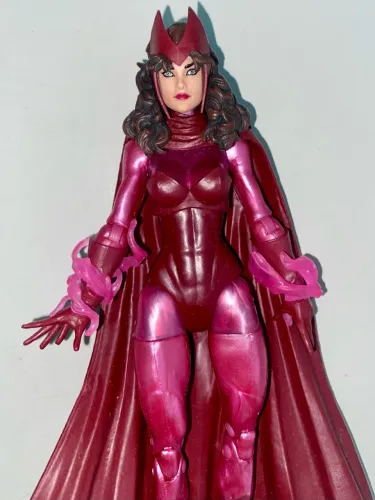 Feiticeira Escarlate / Scarlet Witch - Marvel Legends