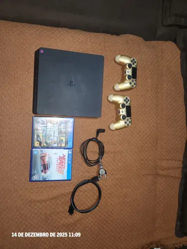 Vídeo game PlayStation 4