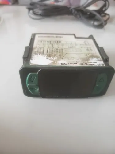 Termostato MT-543E plus/05 ( controla 4 estágios )s